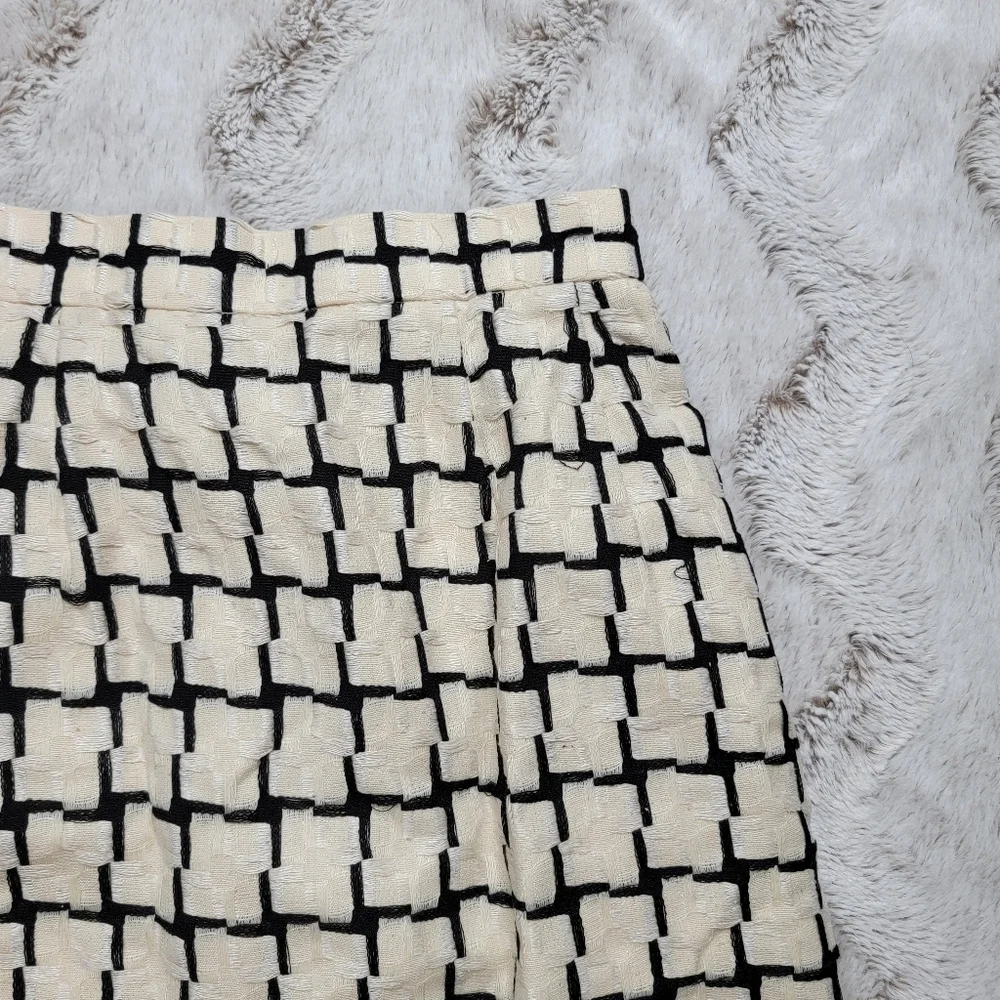 Vintage Carlisle Wool Silk Cream Black Geometric Straight Skirt‎ Size 2